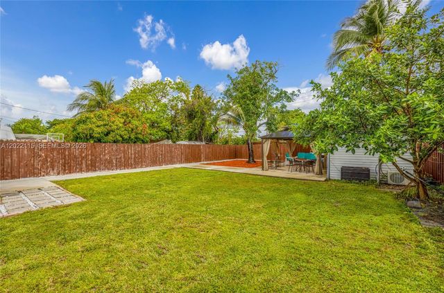 2411 Fletcher St, Hollywood, FL 33020