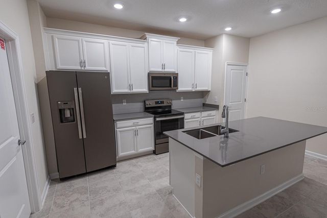 2990 AQUA VIRGO LOOP 10, Orlando, FL 32837