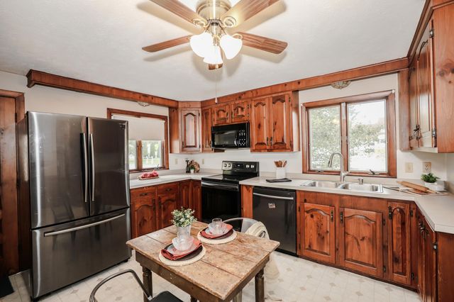 5 Preston Street, Goffstown, NH 03045