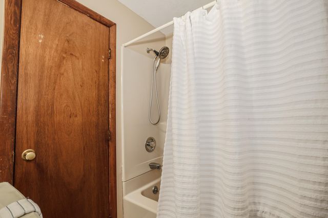 5 Preston Street, Goffstown, NH 03045