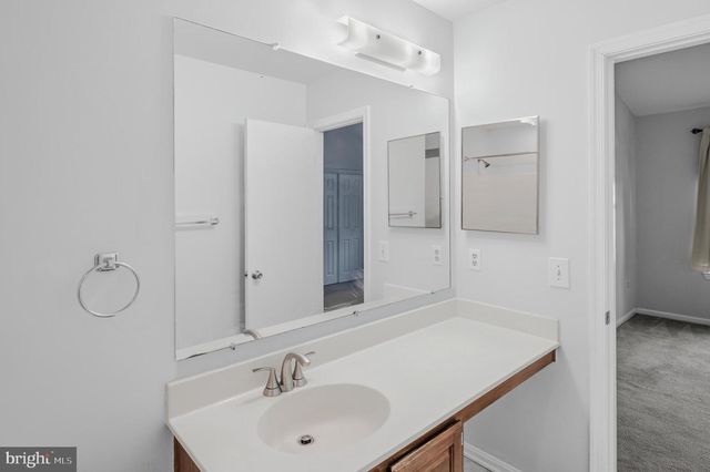 9614 HINGSTON DWNS, Columbia, MD 21046