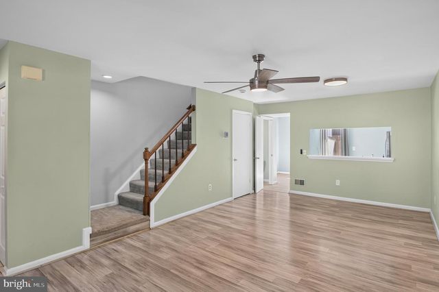 9614 HINGSTON DWNS, Columbia, MD 21046