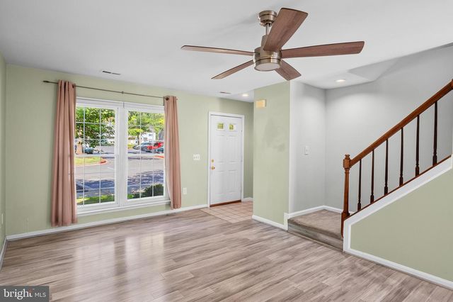9614 HINGSTON DWNS, Columbia, MD 21046