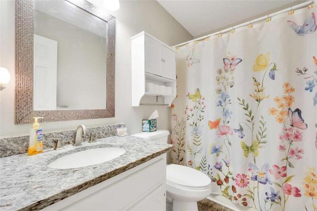 31 Willow Creek Drive, Locust Grove, GA 30248