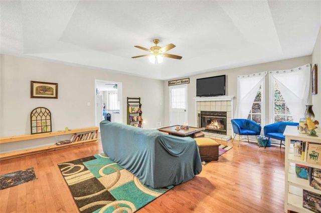 31 Willow Creek Drive, Locust Grove, GA 30248