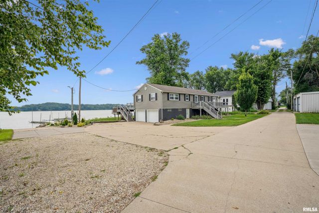 22799 GREAT RIVER Road, Le Claire, IA 52753