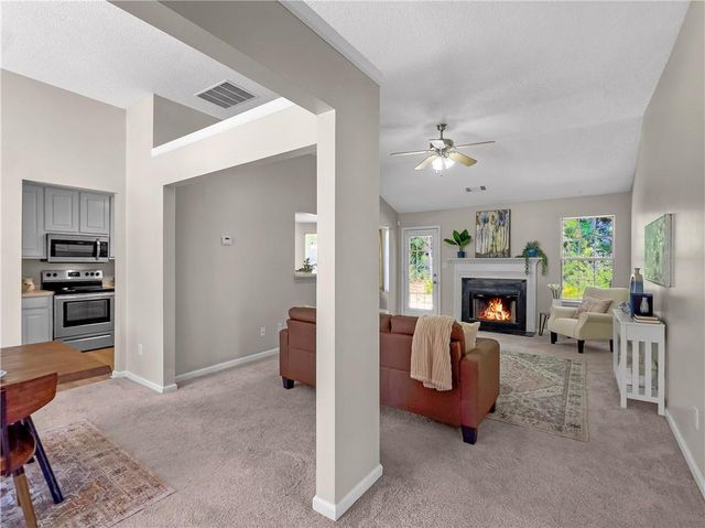 808 Summit Park Trail, Mcdonough, GA 30253