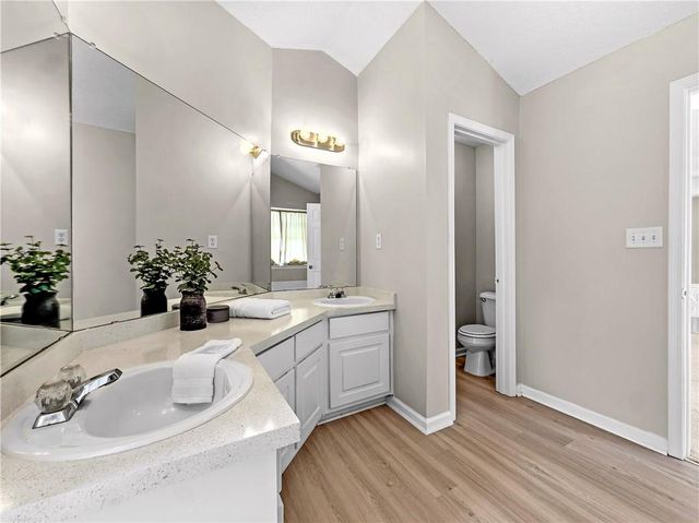 808 Summit Park Trail, Mcdonough, GA 30253