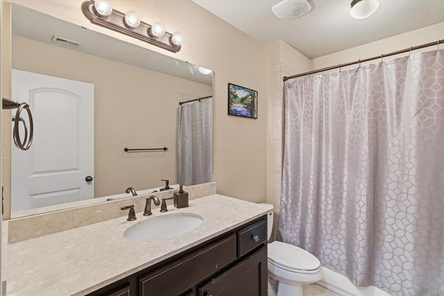 580 WINDING VALLEY CV, Collierville, TN 38017