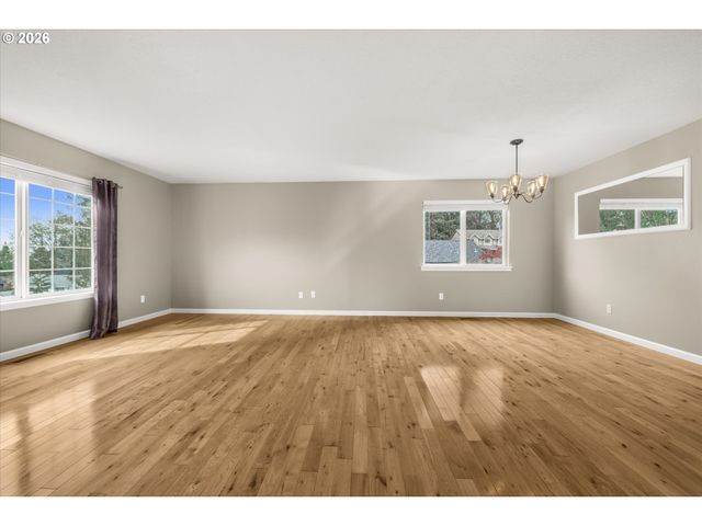 17200 LITTLEPAGE Ave, Sandy, OR 97055