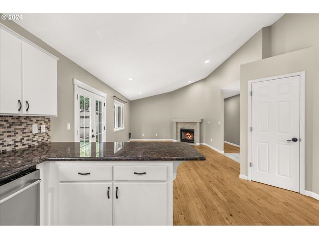 17200 LITTLEPAGE Ave, Sandy, OR 97055