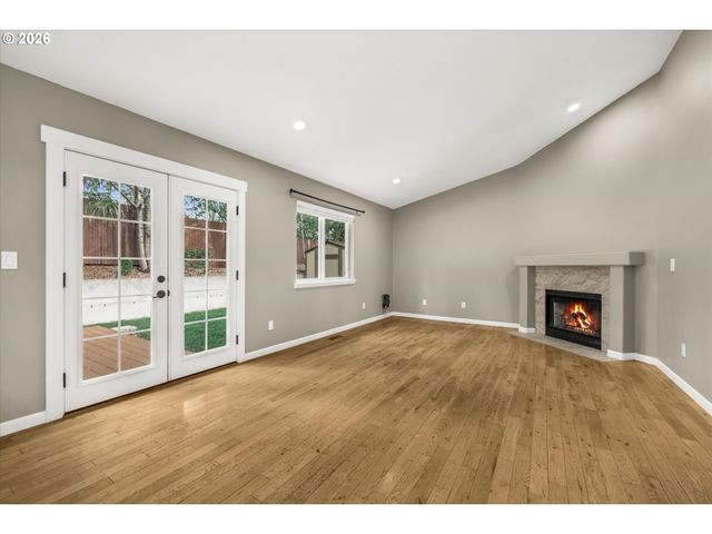 17200 LITTLEPAGE Ave, Sandy, OR 97055