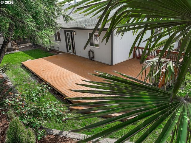 17200 LITTLEPAGE Ave, Sandy, OR 97055