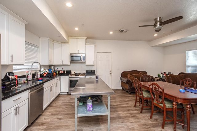 5149 Ada Lane, Sacramento, CA 95838