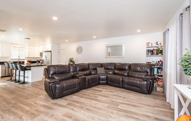 5149 Ada Lane, Sacramento, CA 95838