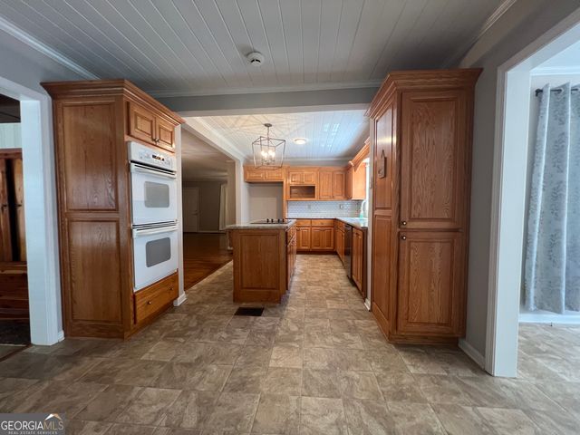 635 Lawson Street, Bremen, GA 30110