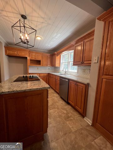 635 Lawson Street, Bremen, GA 30110