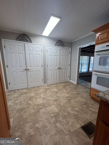 635 Lawson Street, Bremen, GA 30110