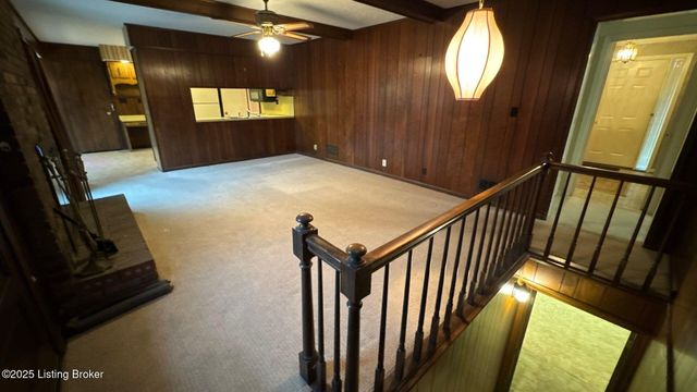 1925 Crossgate Ln, Crossgate, KY 40222