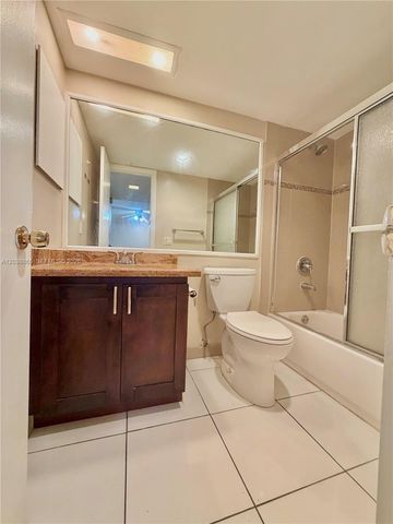 2320 S Cypress Bend Drive 206, Pompano Beach, FL 33069
