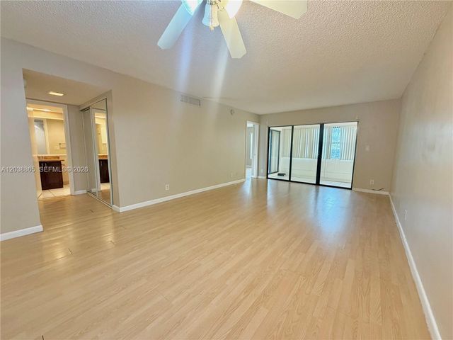 2320 S Cypress Bend Drive 206, Pompano Beach, FL 33069