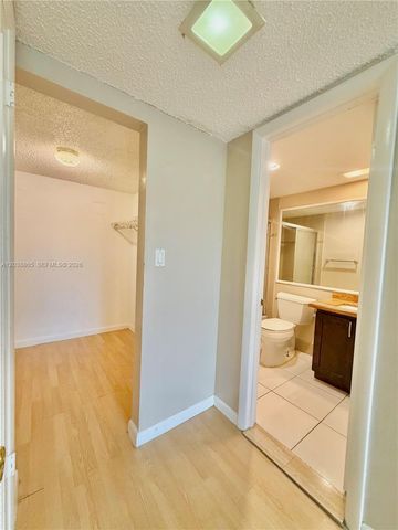 2320 S Cypress Bend Drive 206, Pompano Beach, FL 33069