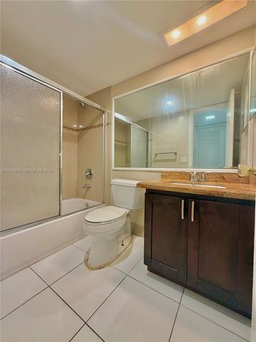 2320 S Cypress Bend Drive 206, Pompano Beach, FL 33069