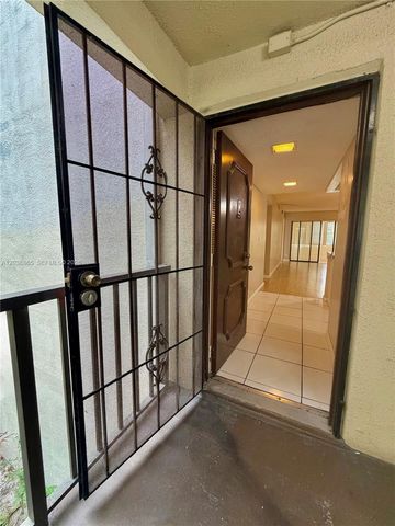2320 S Cypress Bend Drive 206, Pompano Beach, FL 33069
