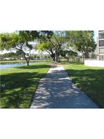 2320 S Cypress Bend Drive 206, Pompano Beach, FL 33069
