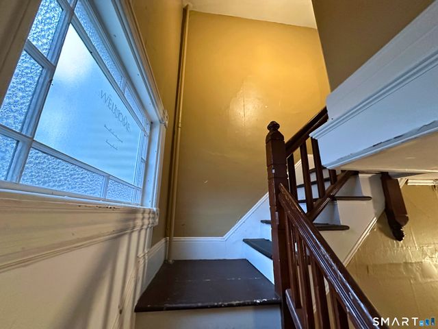 11 West Street, New London, CT 06320