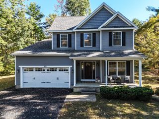 40 Brampton Lane, Northumberland, NY 12831