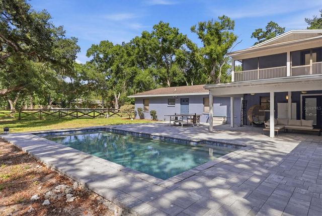 10125 OAK RUN DRIVE, Bradenton, FL 34211