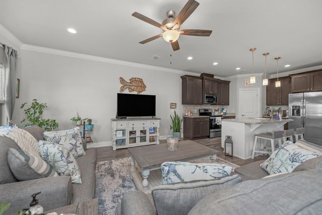 7388 Hiawatha Lane, Navarre, FL 32566