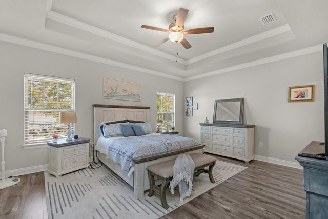 7388 Hiawatha Lane, Navarre, FL 32566