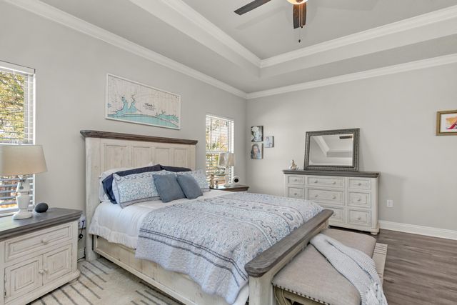 7388 Hiawatha Lane, Navarre, FL 32566