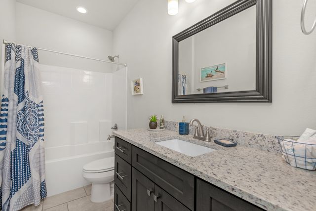 7388 Hiawatha Lane, Navarre, FL 32566