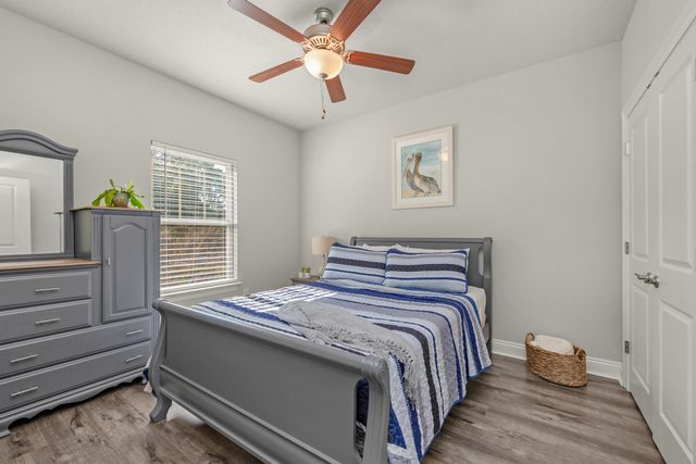 7388 Hiawatha Lane, Navarre, FL 32566