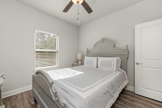 7388 Hiawatha Lane, Navarre, FL 32566