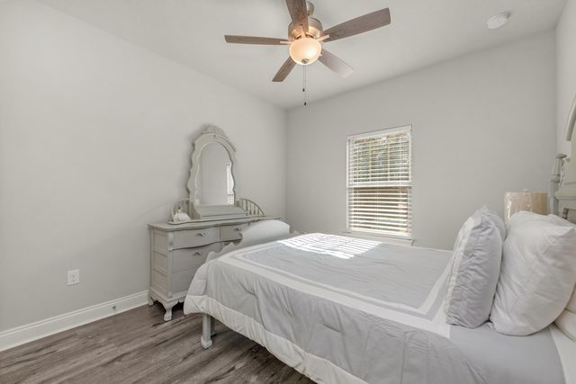 7388 Hiawatha Lane, Navarre, FL 32566