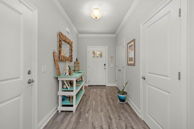 7388 Hiawatha Lane, Navarre, FL 32566