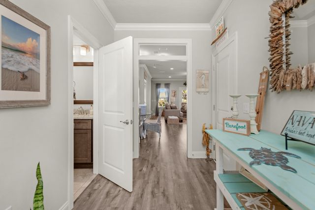 7388 Hiawatha Lane, Navarre, FL 32566