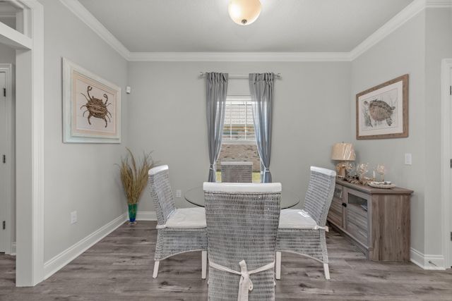 7388 Hiawatha Lane, Navarre, FL 32566