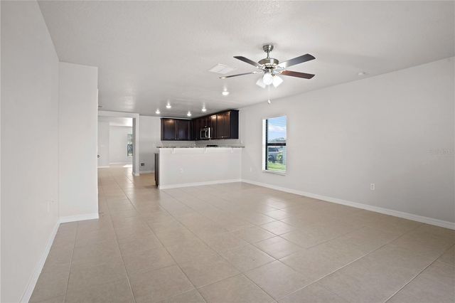 1175 MOYLE WAY, Mascotte, FL 34753