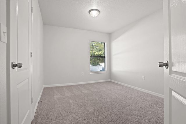 1175 MOYLE WAY, Mascotte, FL 34753