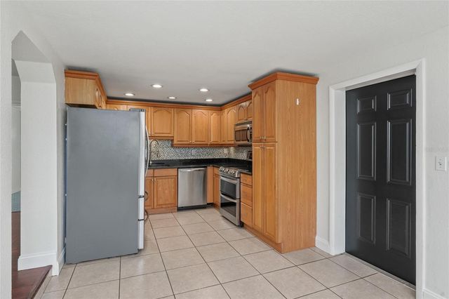 4211 S ANITA BOULEVARD, Tampa, FL 33611