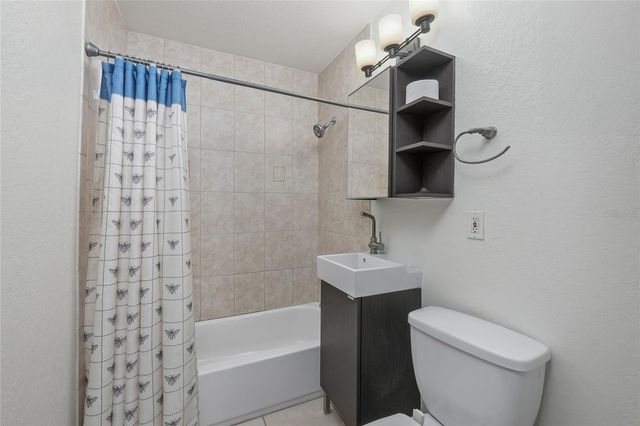 4211 S ANITA BOULEVARD, Tampa, FL 33611