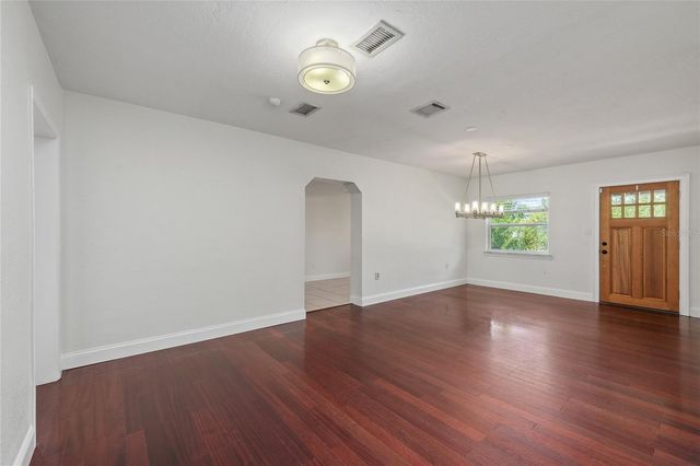 4211 S ANITA BOULEVARD, Tampa, FL 33611