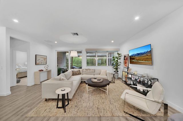 10219 SW Corvus Lane, Port St Lucie, FL 34987