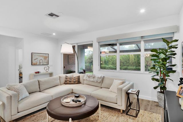 10219 SW Corvus Lane, Port St Lucie, FL 34987