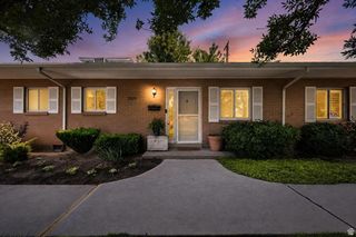 2199 E CARRIAGE LN #4, Salt Lake City, UT 84117